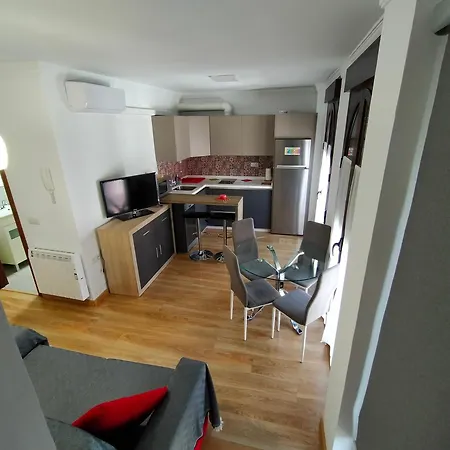 Casa / Azahar רונדה